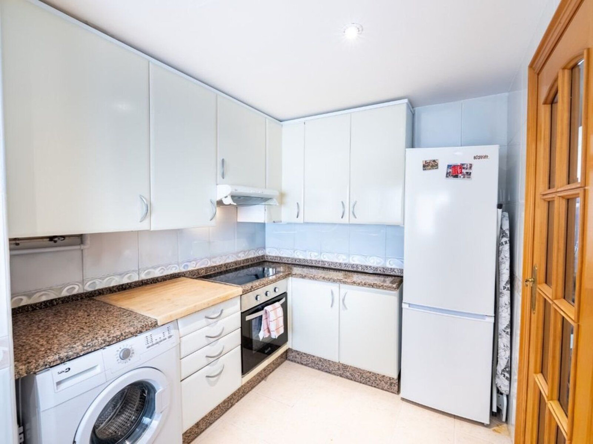 2 Bed Apartment for sale in Guadalmina Alta Costa Del Sol, Málaga, Spain