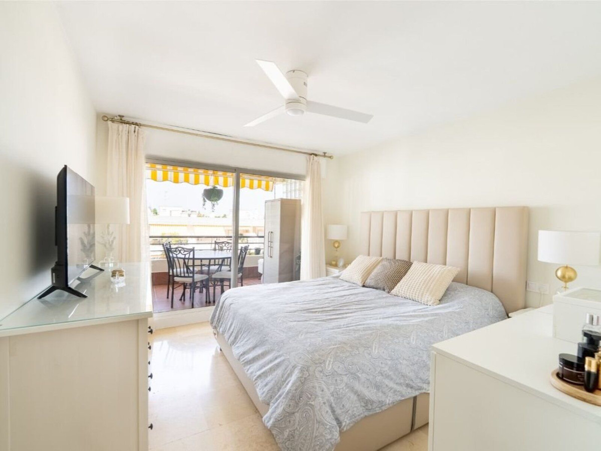 2 Bed Apartment for sale in Guadalmina Alta Costa Del Sol, Málaga, Spain