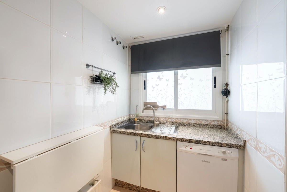 2 Bed Apartment for sale in Guadalmina Alta Costa Del Sol, Málaga, Spain