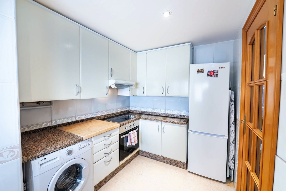 2 Bed Apartment for sale in Guadalmina Alta Costa Del Sol, Málaga, Spain