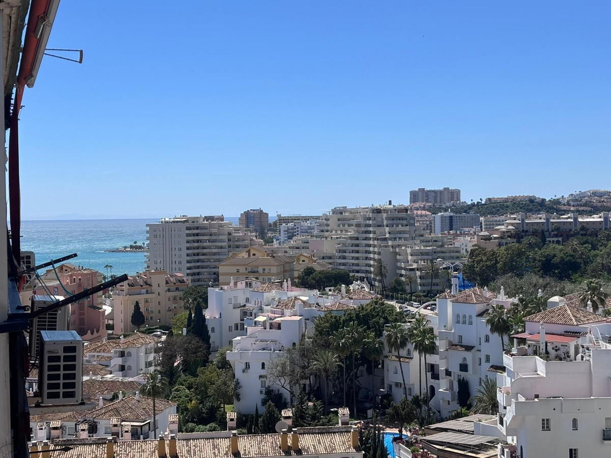 Apartment for sale in Benalmadena Costa Del Sol, Málaga, Spain