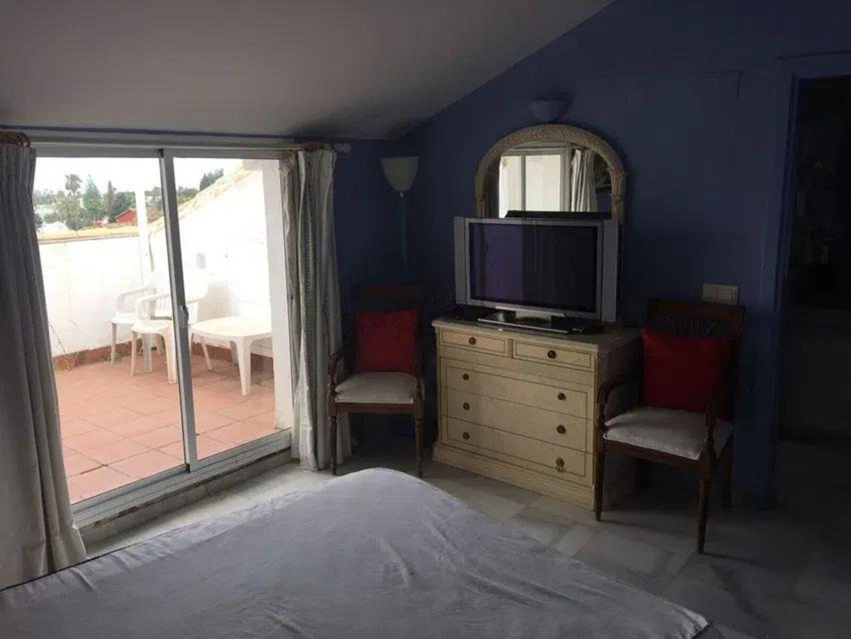 3 Bed Apartment for sale in Nueva Andalucía Costa Del Sol, Málaga, Spain