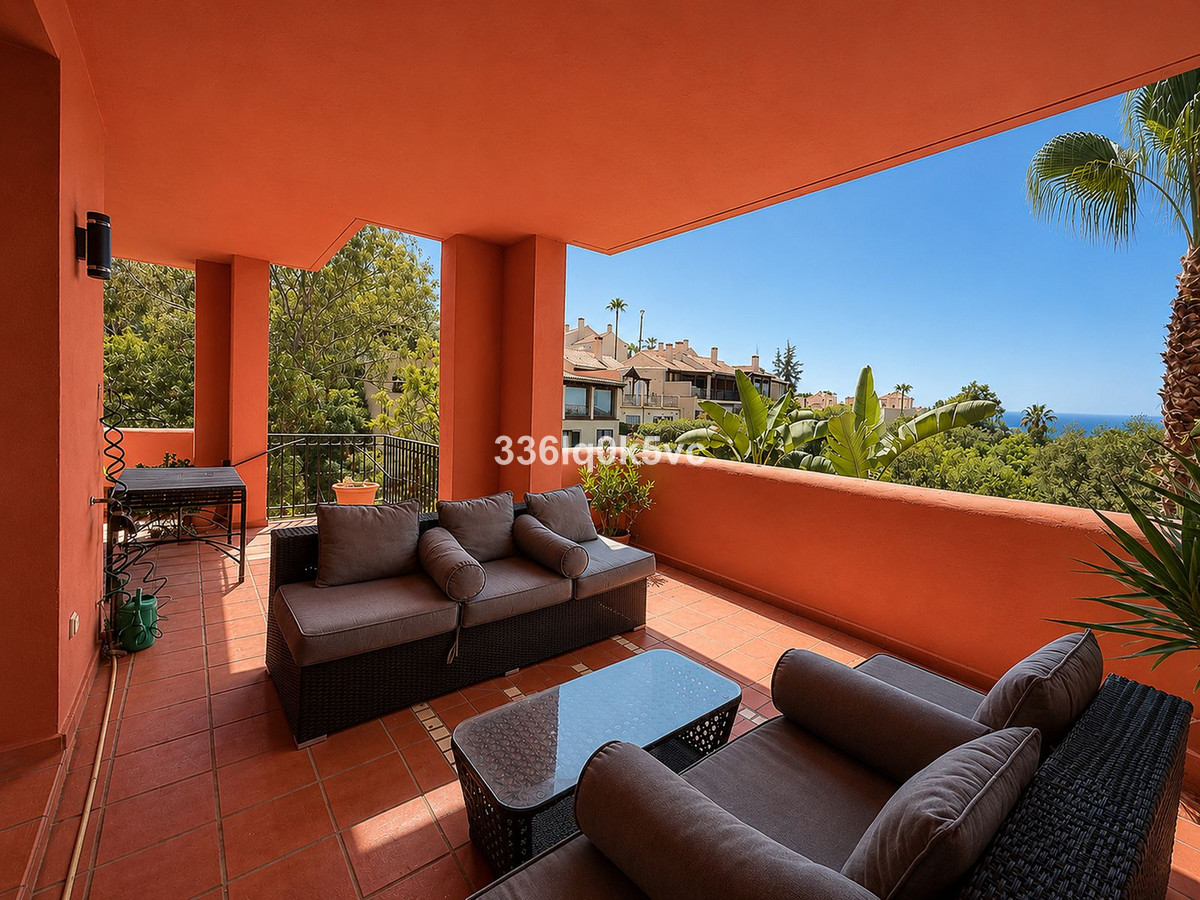 Se vende Apartamento Planta Media de 2 dormitorios en Costa Del Sol, Málaga, España