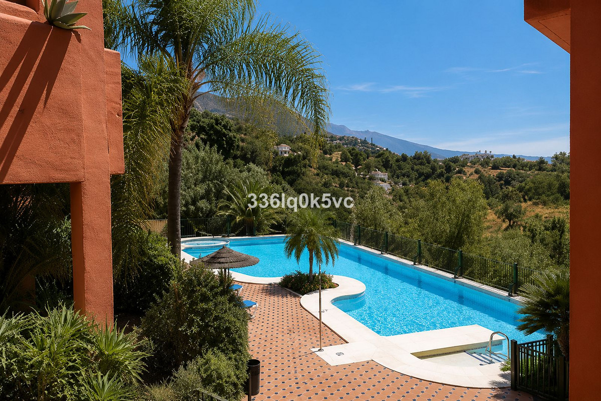 Se vende Apartamento Planta Media de 2 dormitorios en Costa Del Sol, Málaga, España