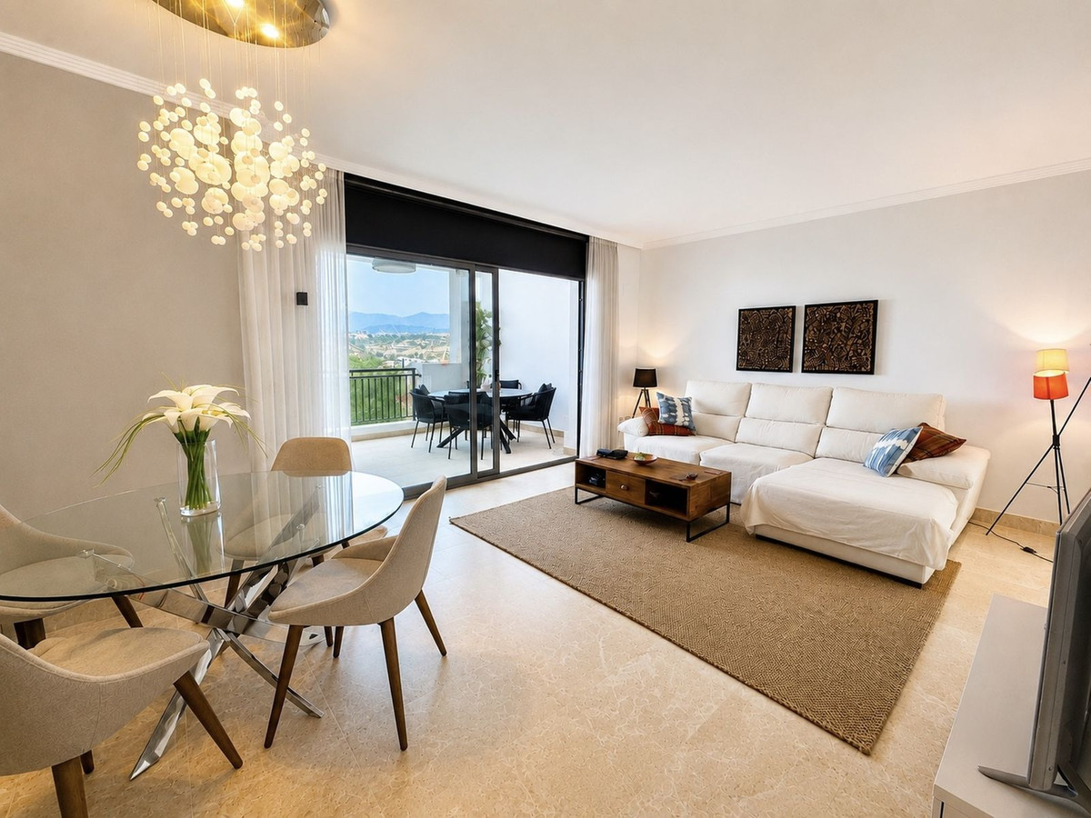 2 Bed Apartment for sale in Los Flamingos Costa Del Sol, Málaga, Spain