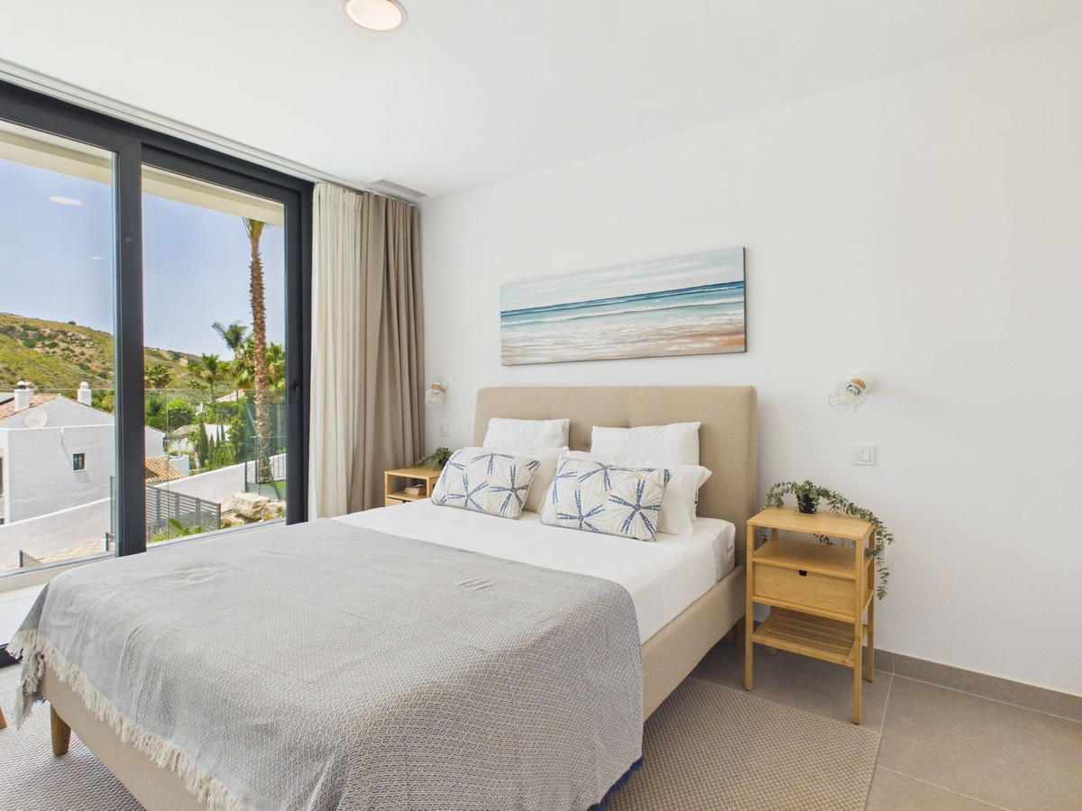 Se vende Villa - Chalet de 4 dormitorios en Costa Del Sol, Málaga, España