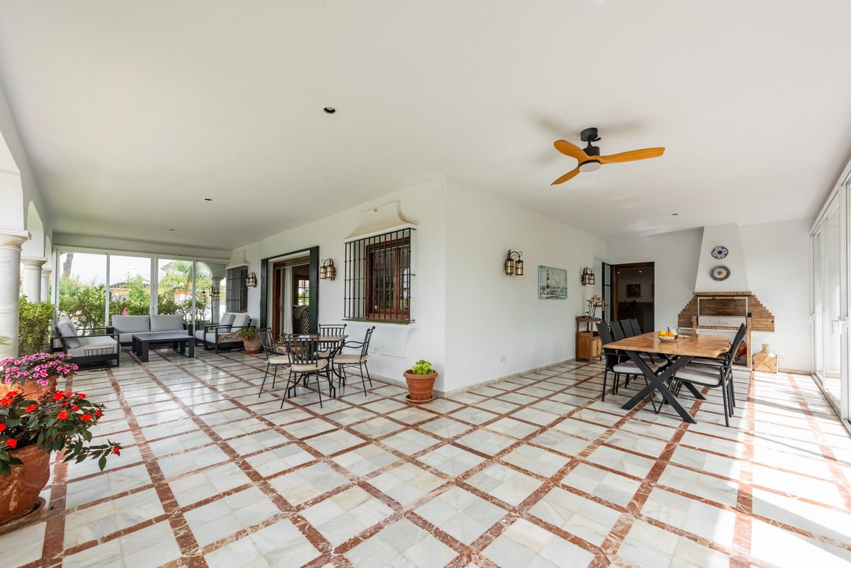 4 Bed Townhouse for sale in San Pedro De Alcántara Costa Del Sol, Málaga, Spain
