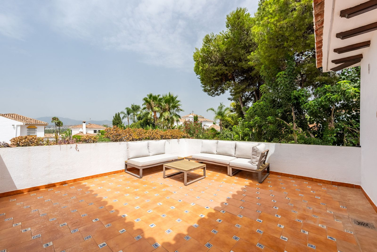 4 Bed Townhouse for sale in San Pedro De Alcántara Costa Del Sol, Málaga, Spain