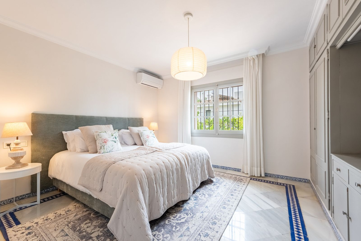 4 Bed Townhouse for sale in San Pedro De Alcántara Costa Del Sol, Málaga, Spain