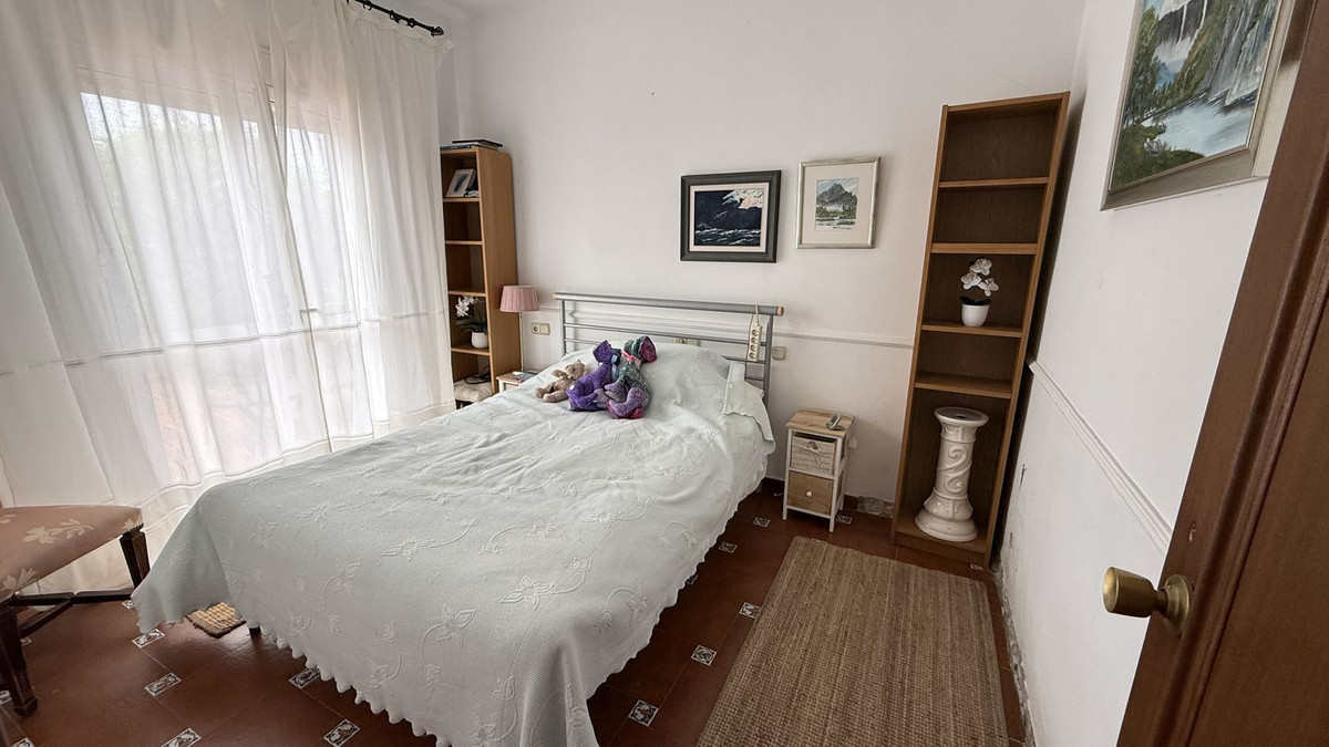 Se vende Finca - Cortijo de 4 dormitorios en Costa Del Sol, Málaga, España