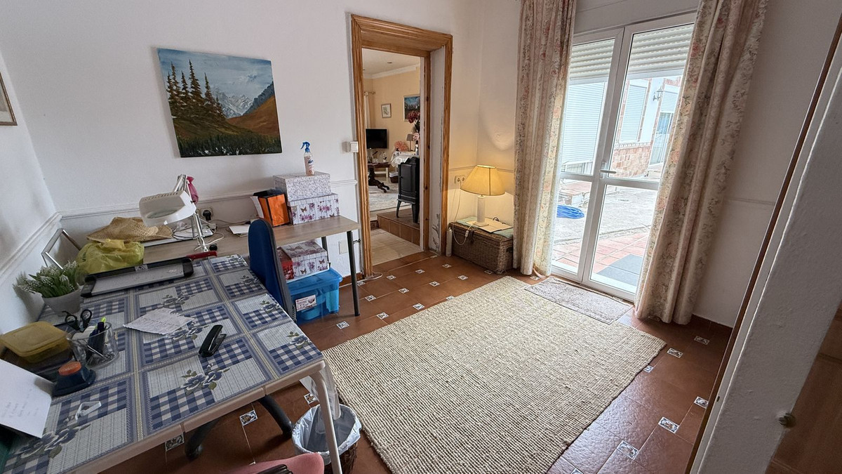 Se vende Finca - Cortijo de 4 dormitorios en Costa Del Sol, Málaga, España