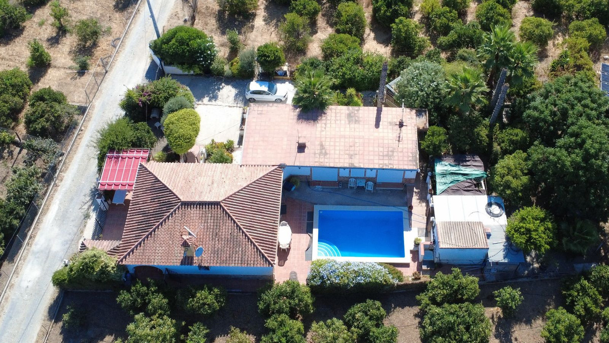 Se vende Finca - Cortijo de 4 dormitorios en Costa Del Sol, Málaga, España
