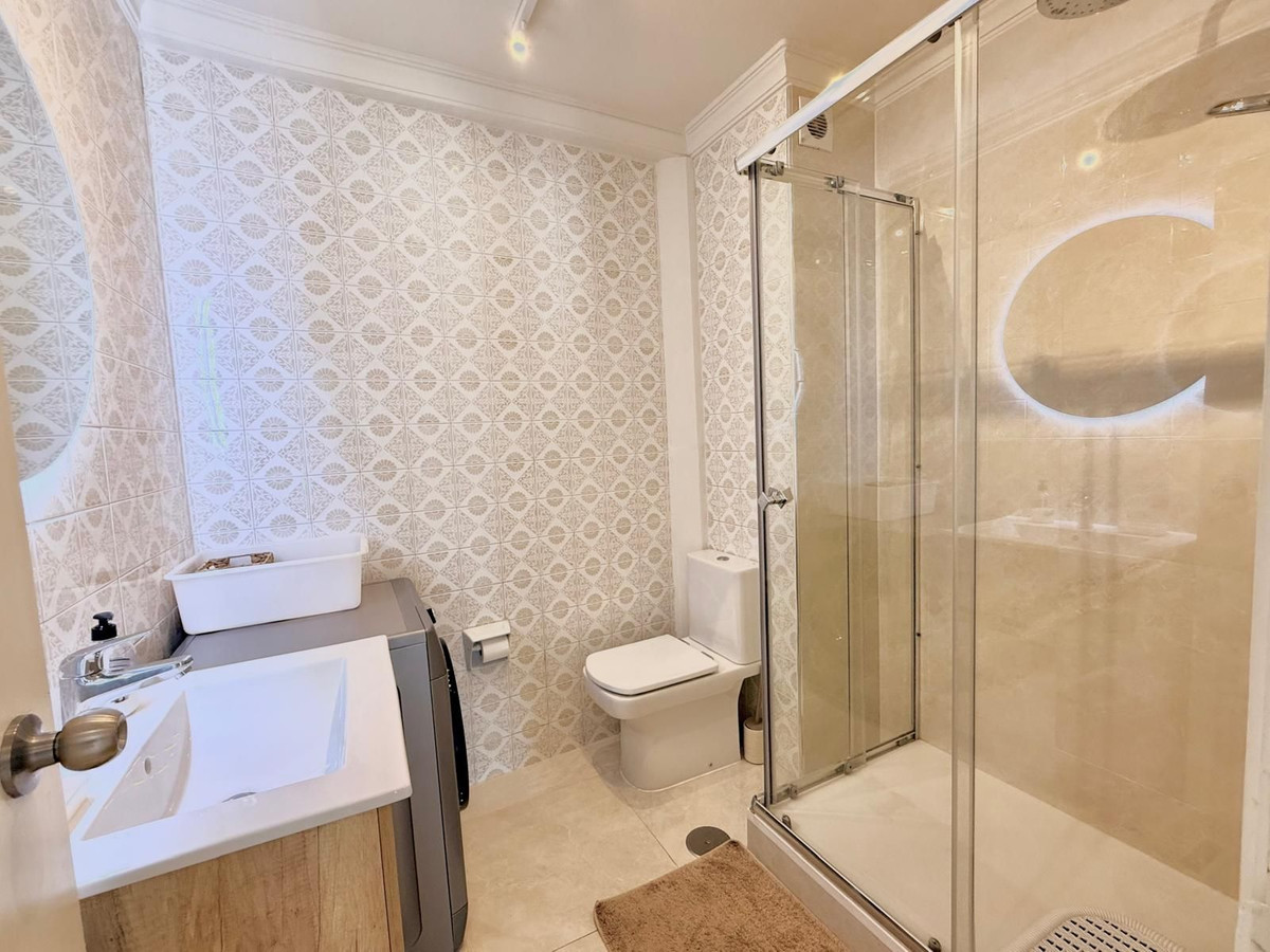 Se vende Ático de 2 dormitorios en Costa Del Sol, Málaga, España