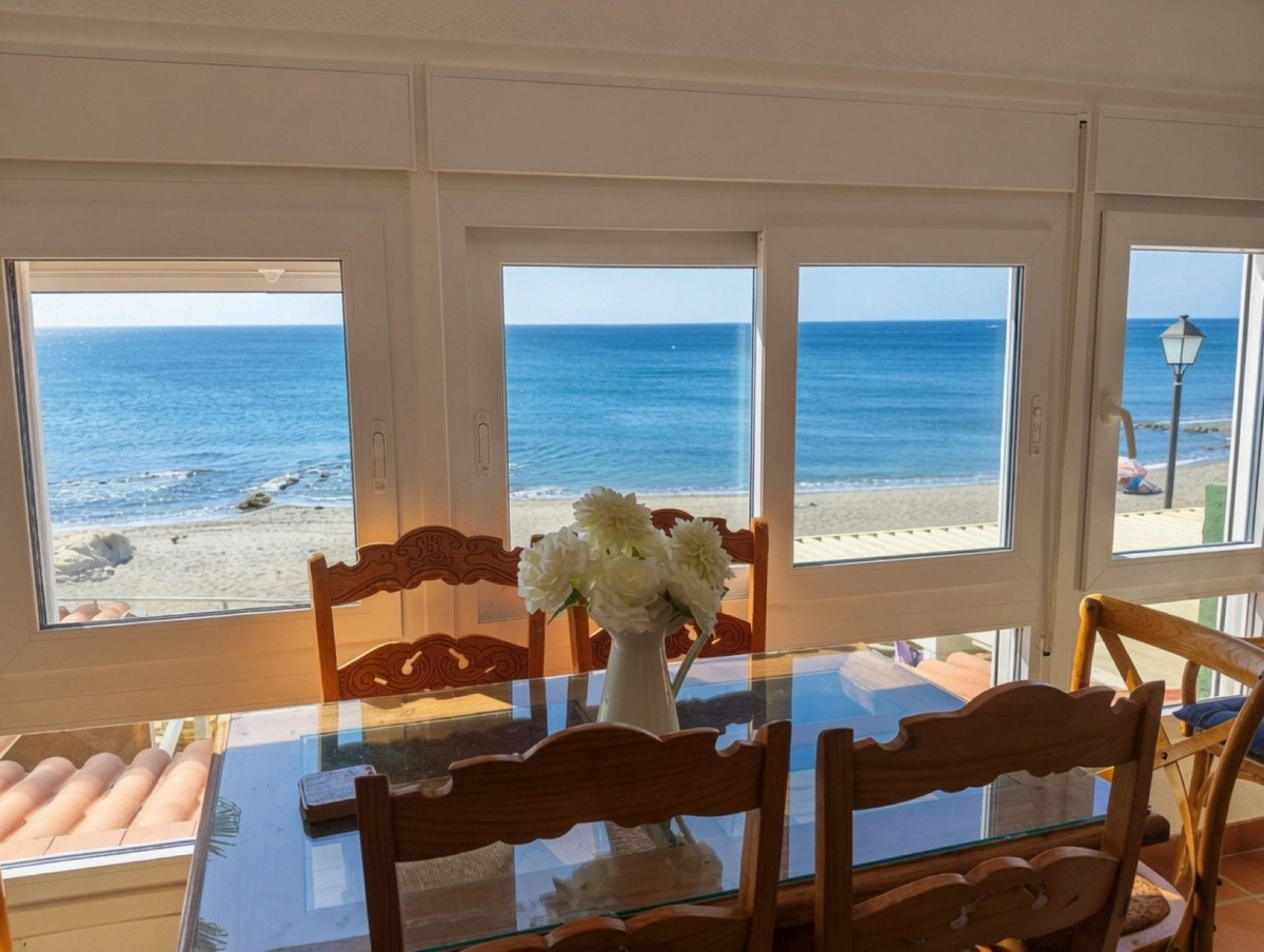 1 Bed Apartment for sale in Torreguadiaro Costa Del Sol, Cádiz, Spain