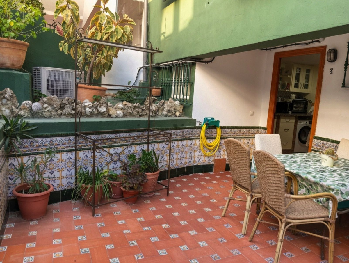 1 Bed Apartment for sale in Torreguadiaro Costa Del Sol, Cádiz, Spain