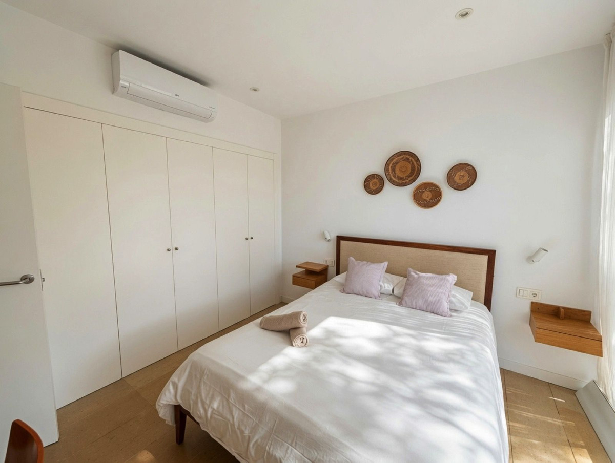3 Bed Townhouse for sale in San Enrique Costa Del Sol, Cádiz, Spain