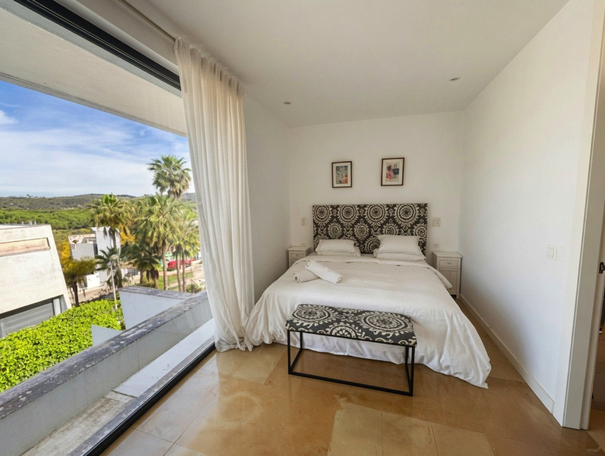 3 Bed Townhouse for sale in San Enrique Costa Del Sol, Cádiz, Spain