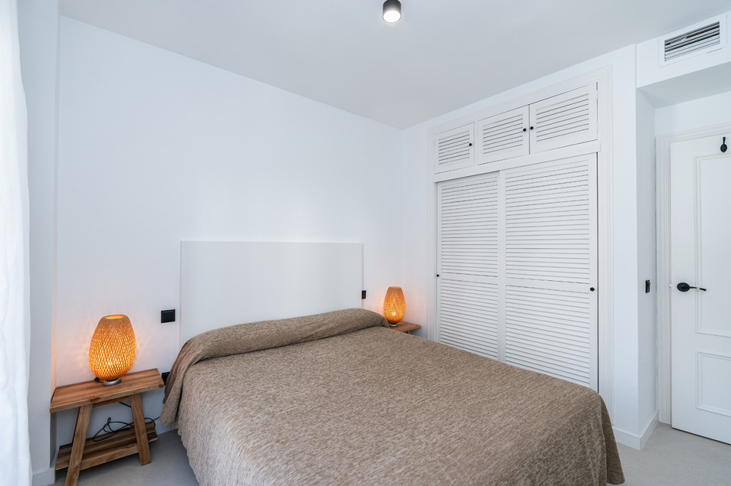 Se vende Apartamento Planta Media de 2 dormitorios en Costa Del Sol, Málaga, España