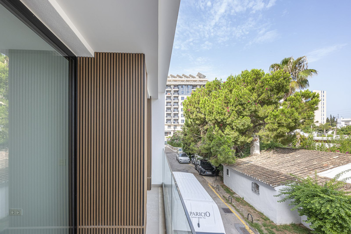 Se vende Apartamento Planta Media de 2 dormitorios en Costa Del Sol, Málaga, España