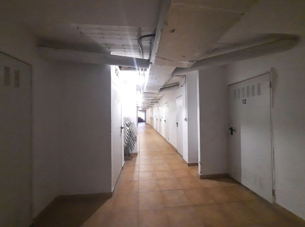 22 Bed Commercial unit for sale in San Pedro De Alcántara Costa Del Sol, Málaga, Spain