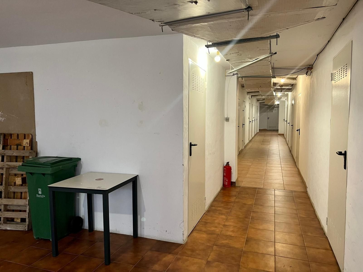 22 Bed Commercial unit for sale in San Pedro De Alcántara Costa Del Sol, Málaga, Spain