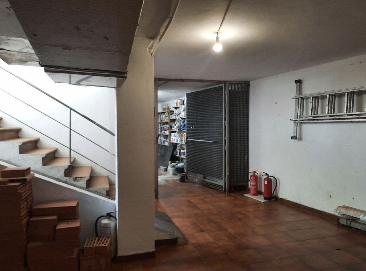 22 Bed Commercial unit for sale in San Pedro De Alcántara Costa Del Sol, Málaga, Spain
