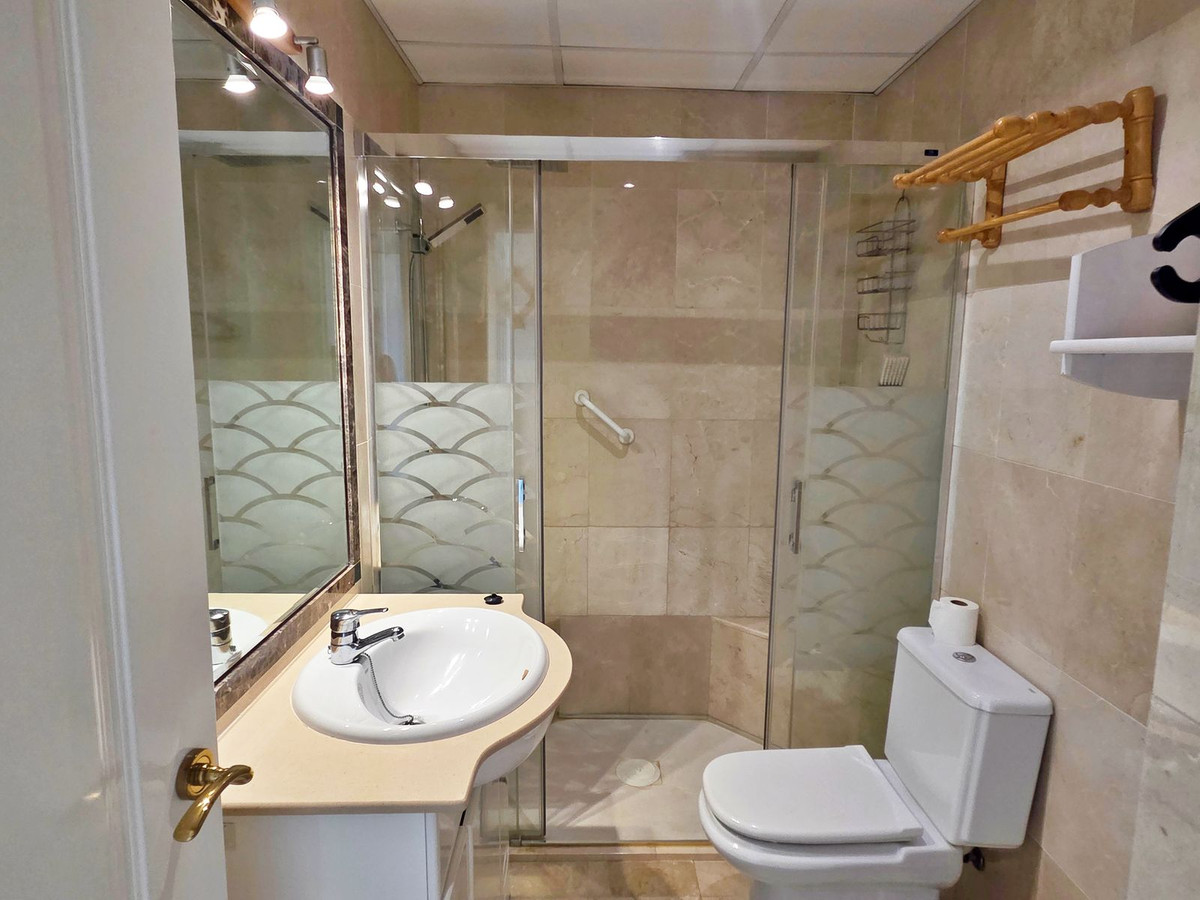 2 Bed Apartment for sale in Costalita Costa Del Sol, Málaga, Spain