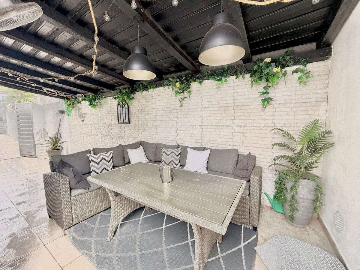 Se vende Pareada de 3 dormitorios en Costa Del Sol, Málaga, España
