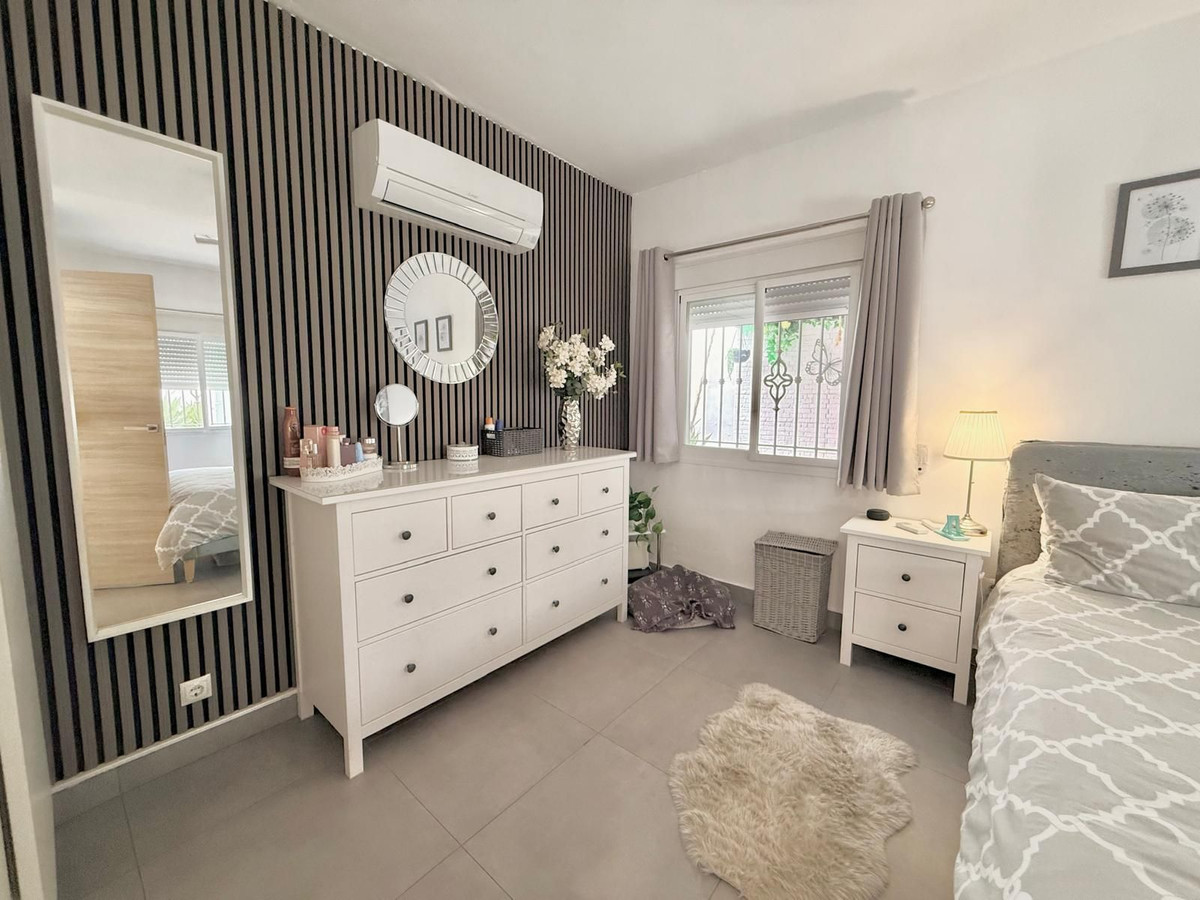 Se vende Pareada de 3 dormitorios en Costa Del Sol, Málaga, España