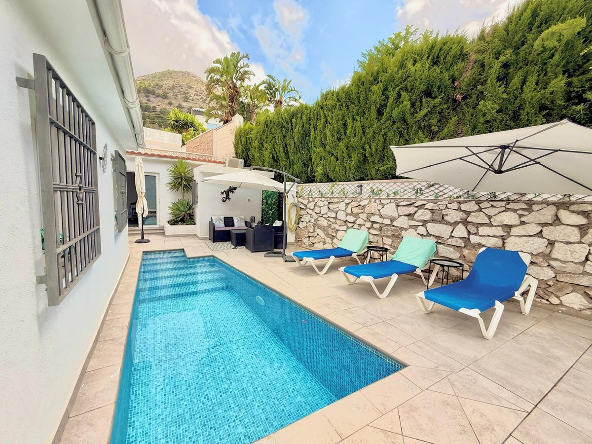 Se vende Pareada de 3 dormitorios en Costa Del Sol, Málaga, España