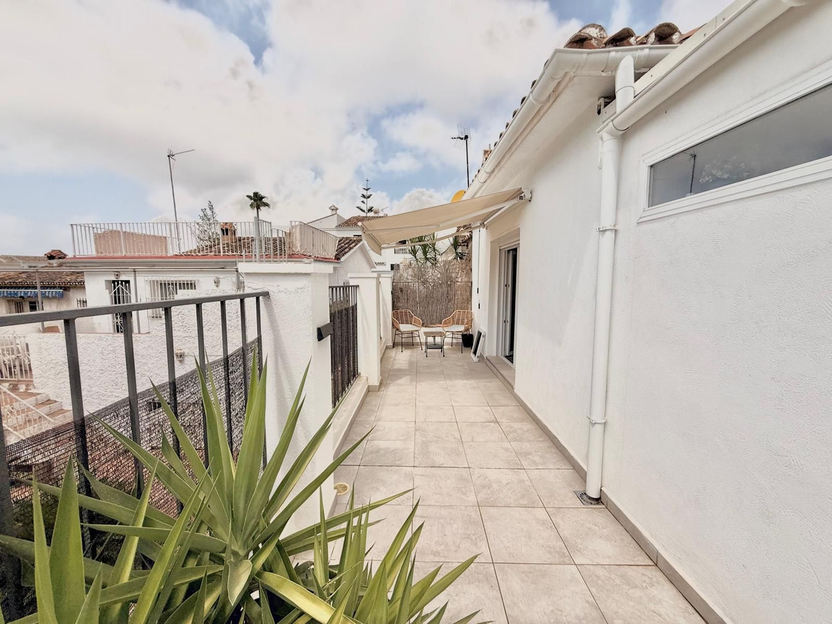 Se vende Pareada de 3 dormitorios en Costa Del Sol, Málaga, España