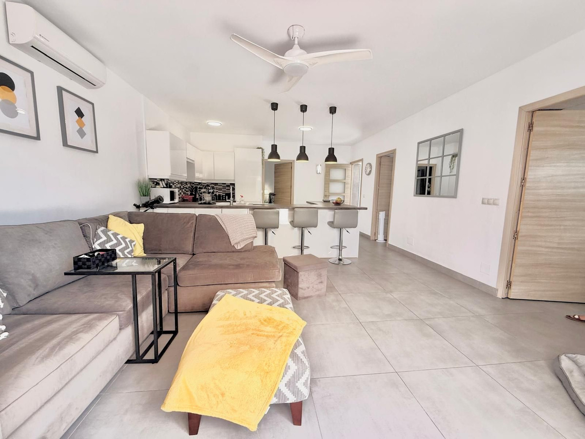 Se vende Pareada de 3 dormitorios en Costa Del Sol, Málaga, España