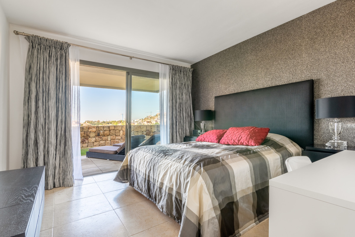 2 Bed Apartment for sale in Los Flamingos Costa Del Sol, Málaga, Spain