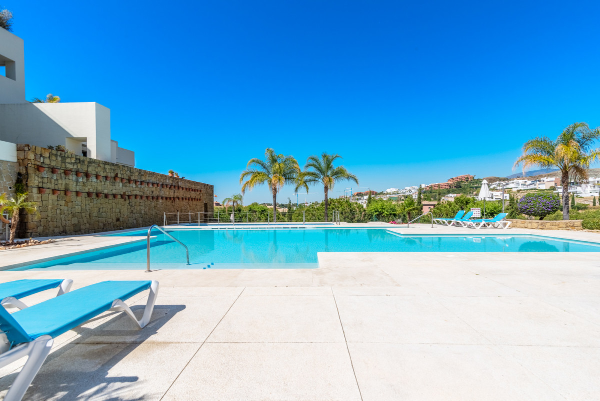 2 Bed Apartment for sale in Los Flamingos Costa Del Sol, Málaga, Spain