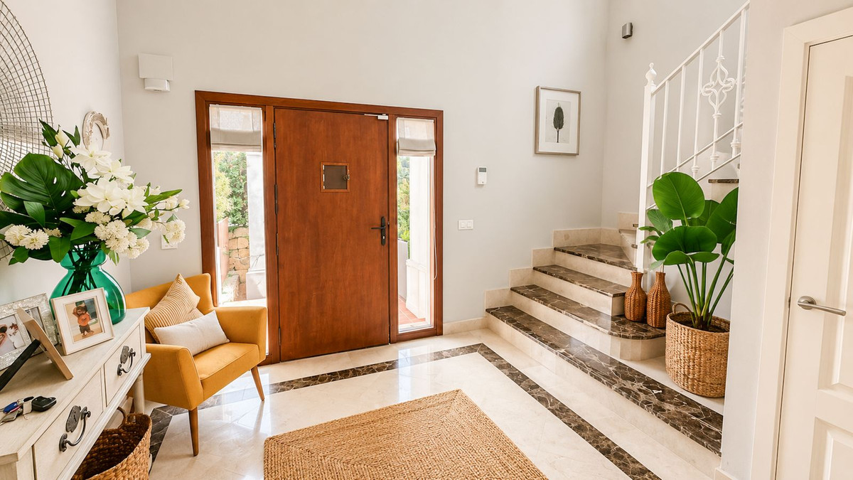 3 Bed Townhouse for sale in Estepona Costa Del Sol, Málaga, Spain