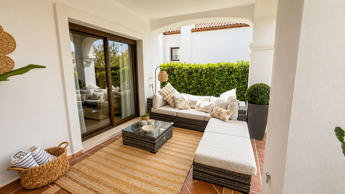 3 Bed Townhouse for sale in Estepona Costa Del Sol, Málaga, Spain
