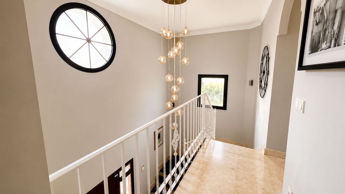 3 Bed Townhouse for sale in Estepona Costa Del Sol, Málaga, Spain