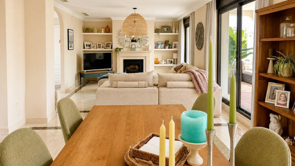3 Bed Townhouse for sale in Estepona Costa Del Sol, Málaga, Spain