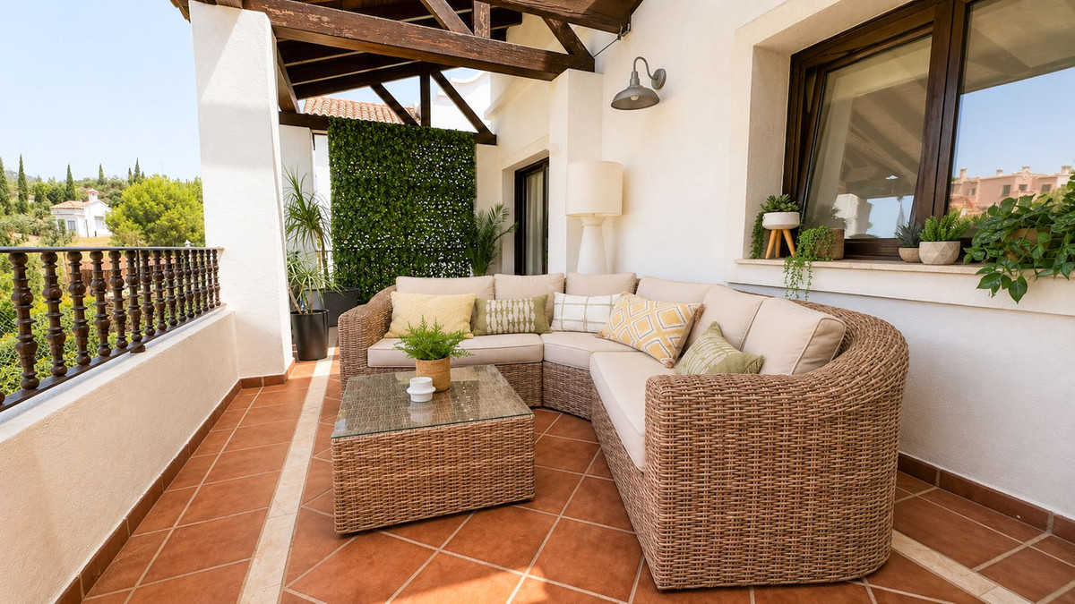 3 Bed Townhouse for sale in Estepona Costa Del Sol, Málaga, Spain