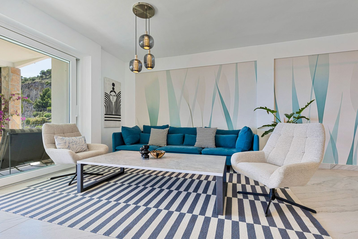 5 Bed Townhouse for sale in Ojén Costa Del Sol, Málaga, Spain