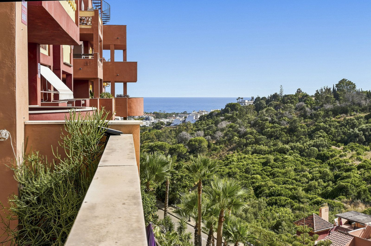 2 Bed Apartment for sale in Reserva De Marbella Costa Del Sol, Málaga, Spain