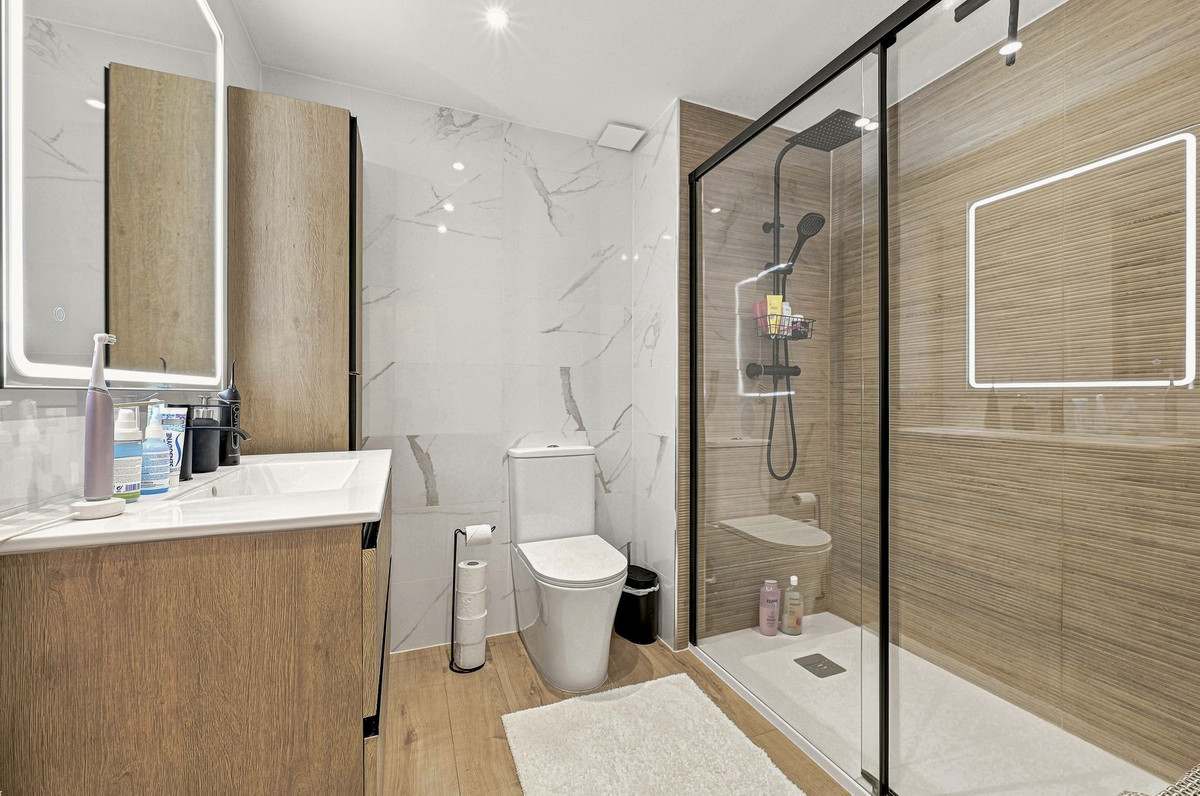 2 Bed Apartment for sale in Reserva De Marbella Costa Del Sol, Málaga, Spain