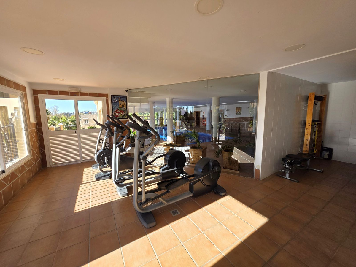 2 Bed Apartment for sale in Atalaya Costa Del Sol, Málaga, Spain