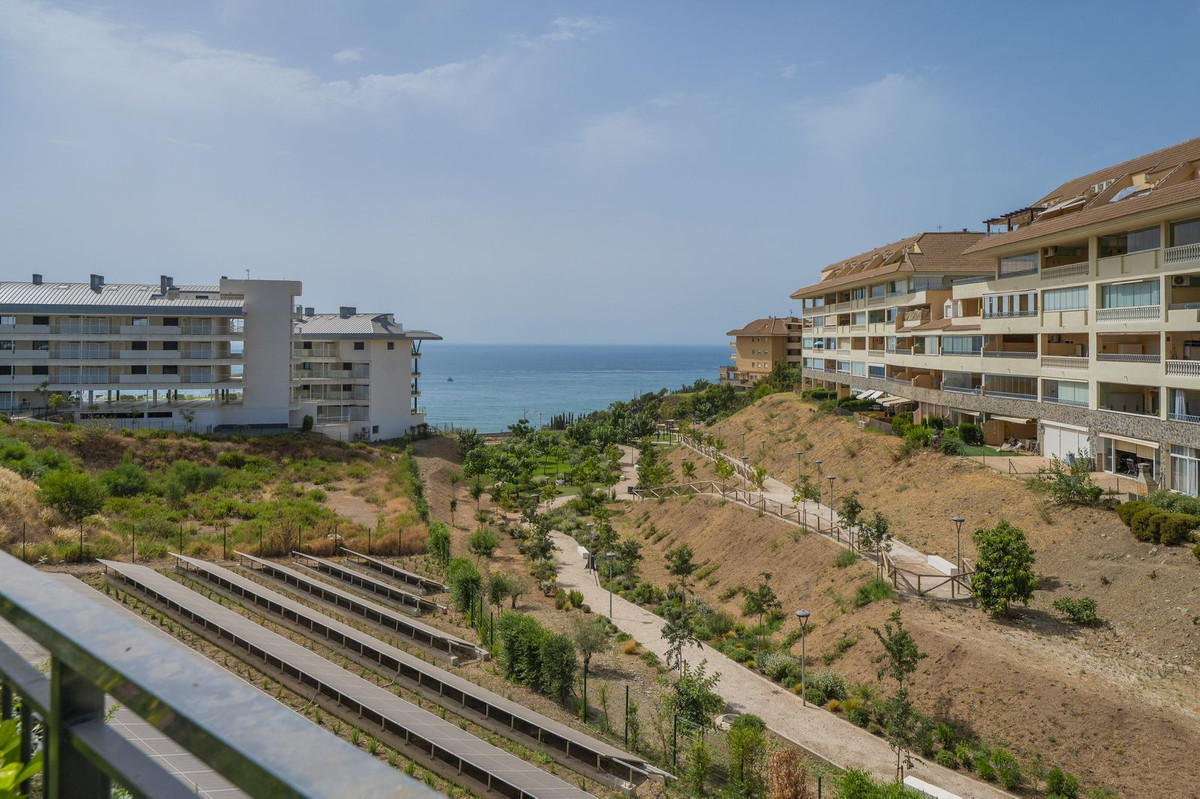 2 Bed Apartment for sale in Fuengirola Costa Del Sol, Málaga, Spain