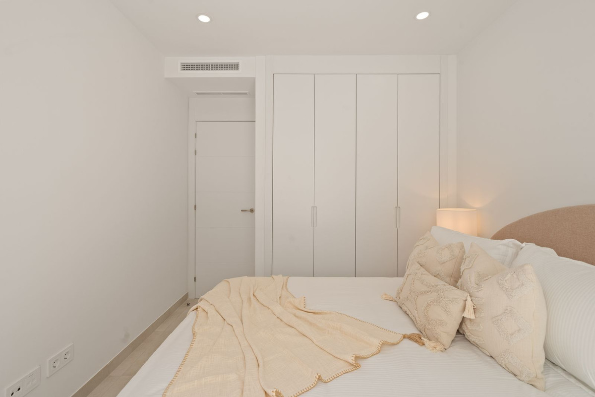 3 Bed Apartment for sale in La Cala De Mijas Costa Del Sol, Málaga, Spain