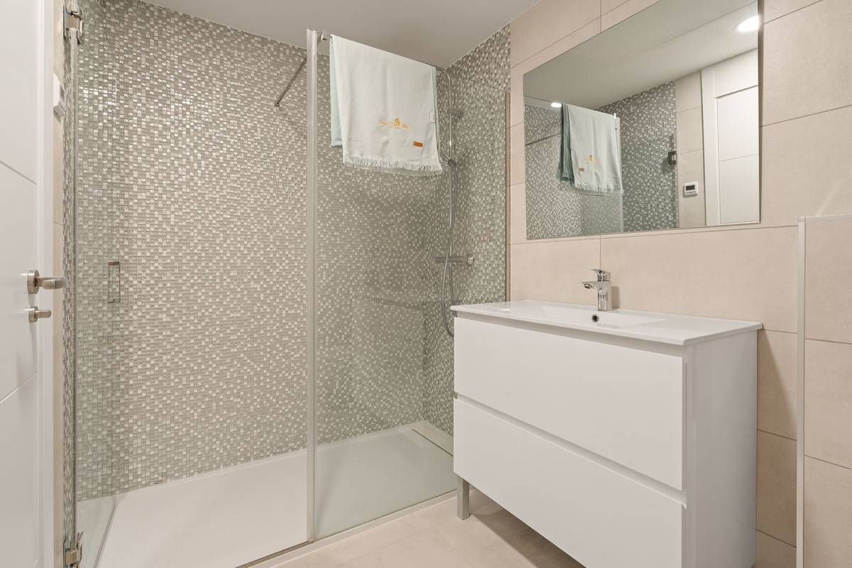 3 Bed Apartment for sale in La Cala De Mijas Costa Del Sol, Málaga, Spain