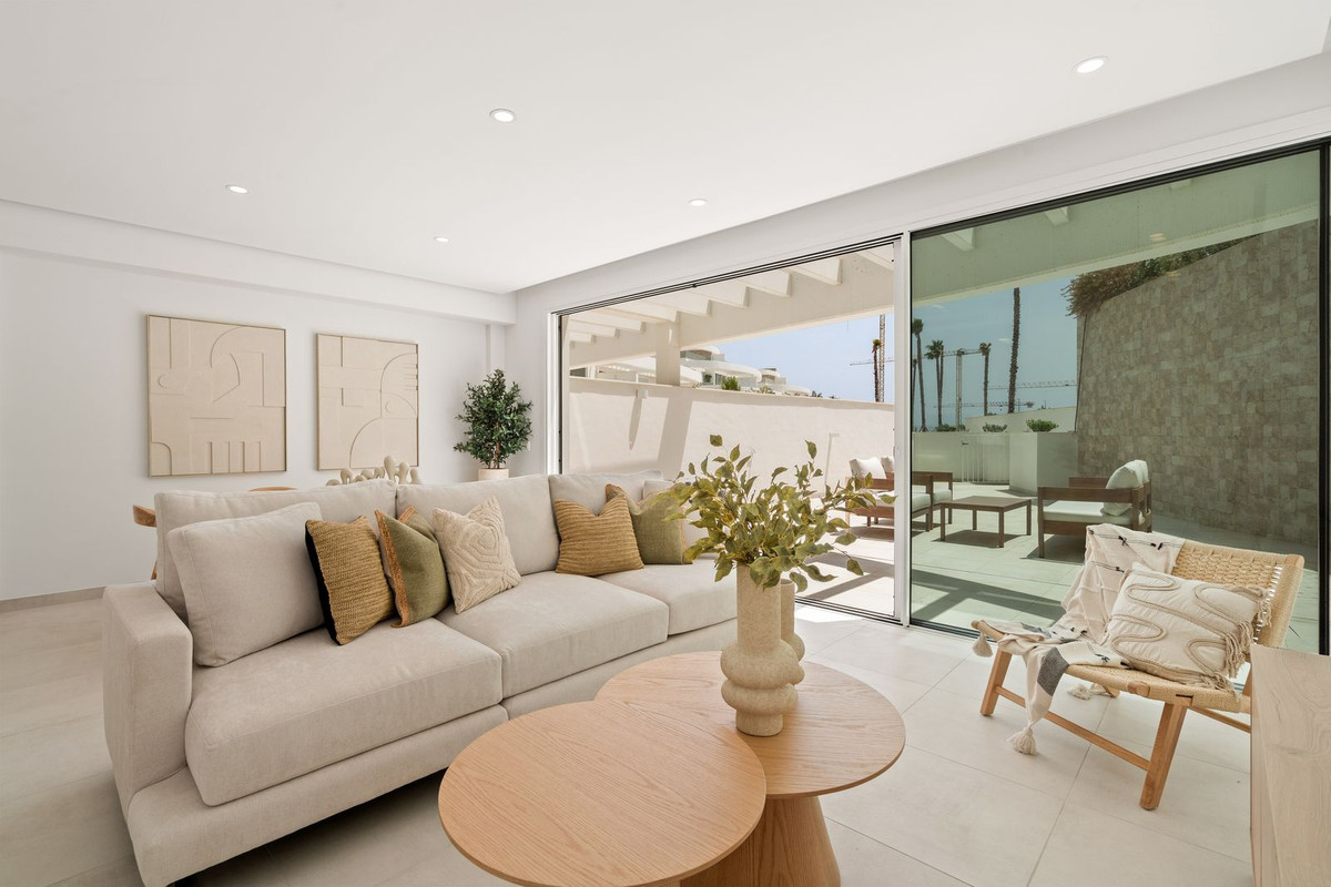 3 Bed Apartment for sale in La Cala De Mijas Costa Del Sol, Málaga, Spain