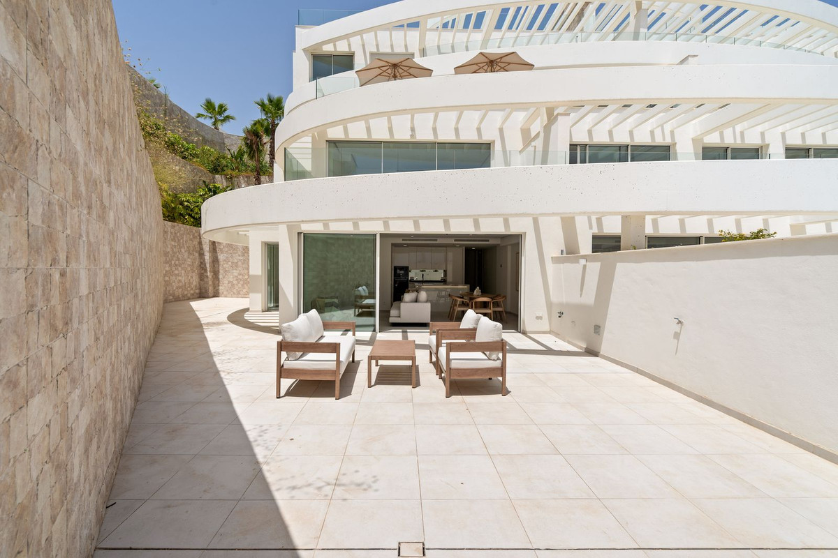 3 Bed Apartment for sale in La Cala De Mijas Costa Del Sol, Málaga, Spain