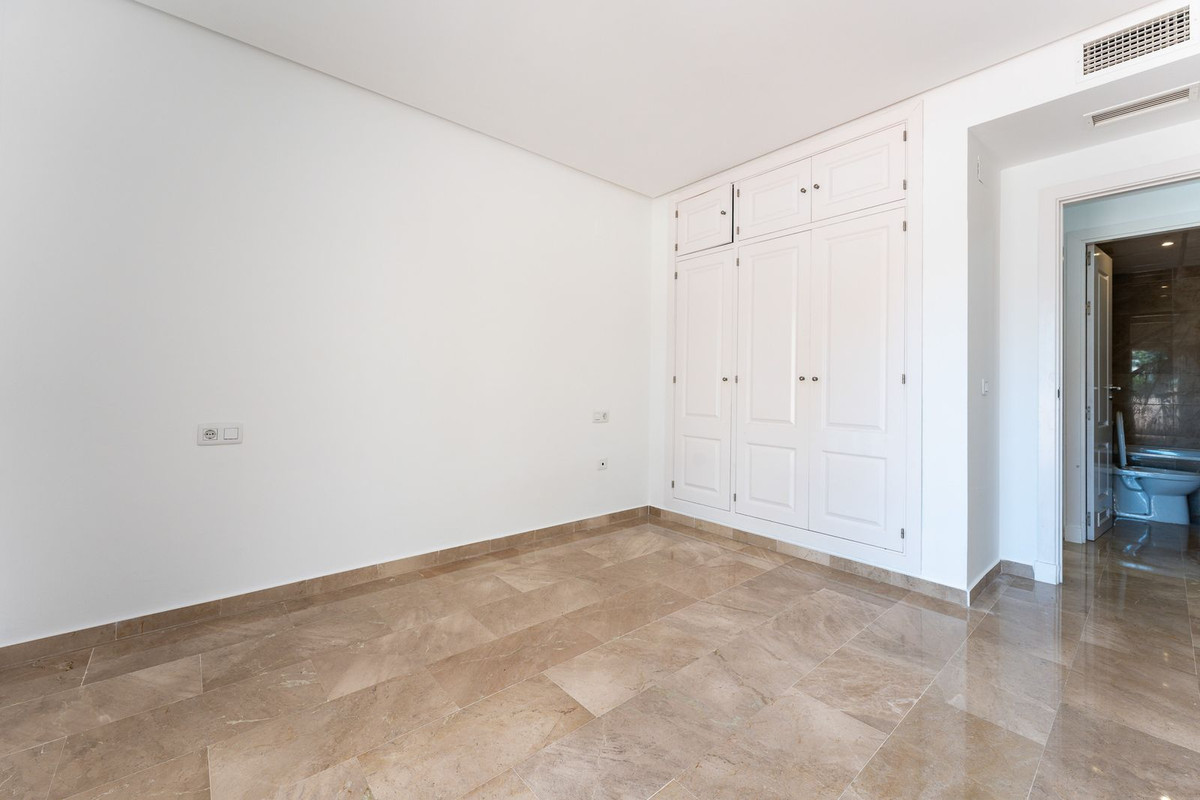2 Bed Apartment for sale in Torrequebrada Costa Del Sol, Málaga, Spain
