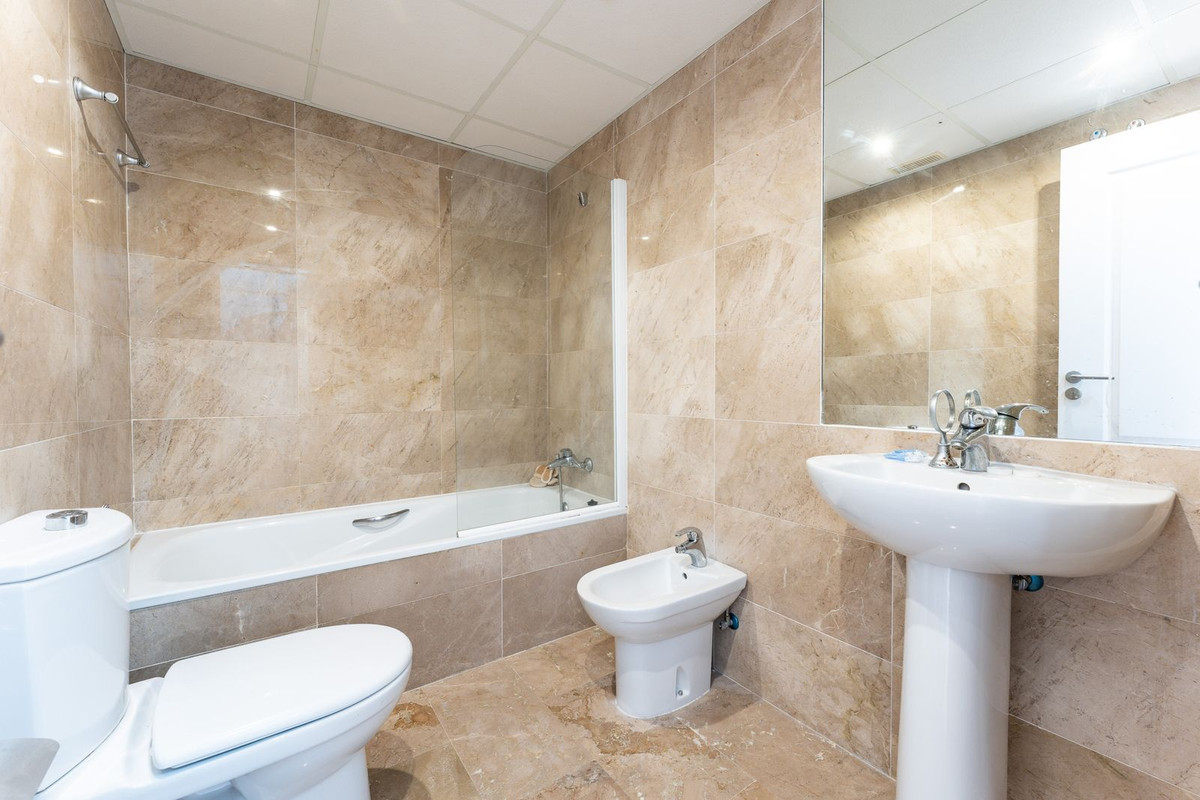 2 Bed Apartment for sale in Torrequebrada Costa Del Sol, Málaga, Spain
